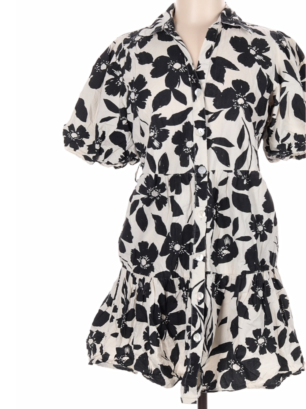 Jessica Simpson black & White Floral Button-Front Mini Dress